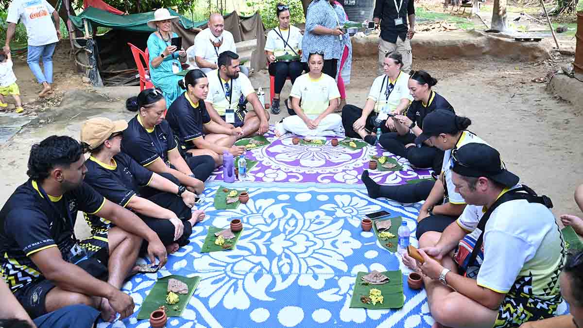Apanui sharing food at Aaery Forest Mumbai