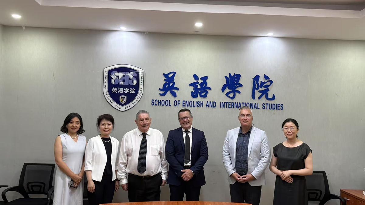 Prof Clayton, Prof Doherty, Prof Kingi with representatives from BFSU