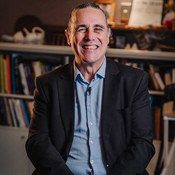 Dr Karaitiana Taiuru