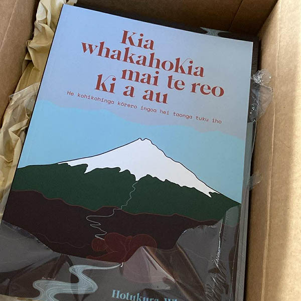 Kia whakahokia mai te reo ki a au