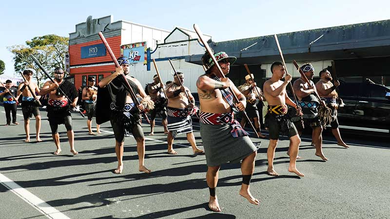 Ope Taua lead hikoi at Awanuiārangi graduation